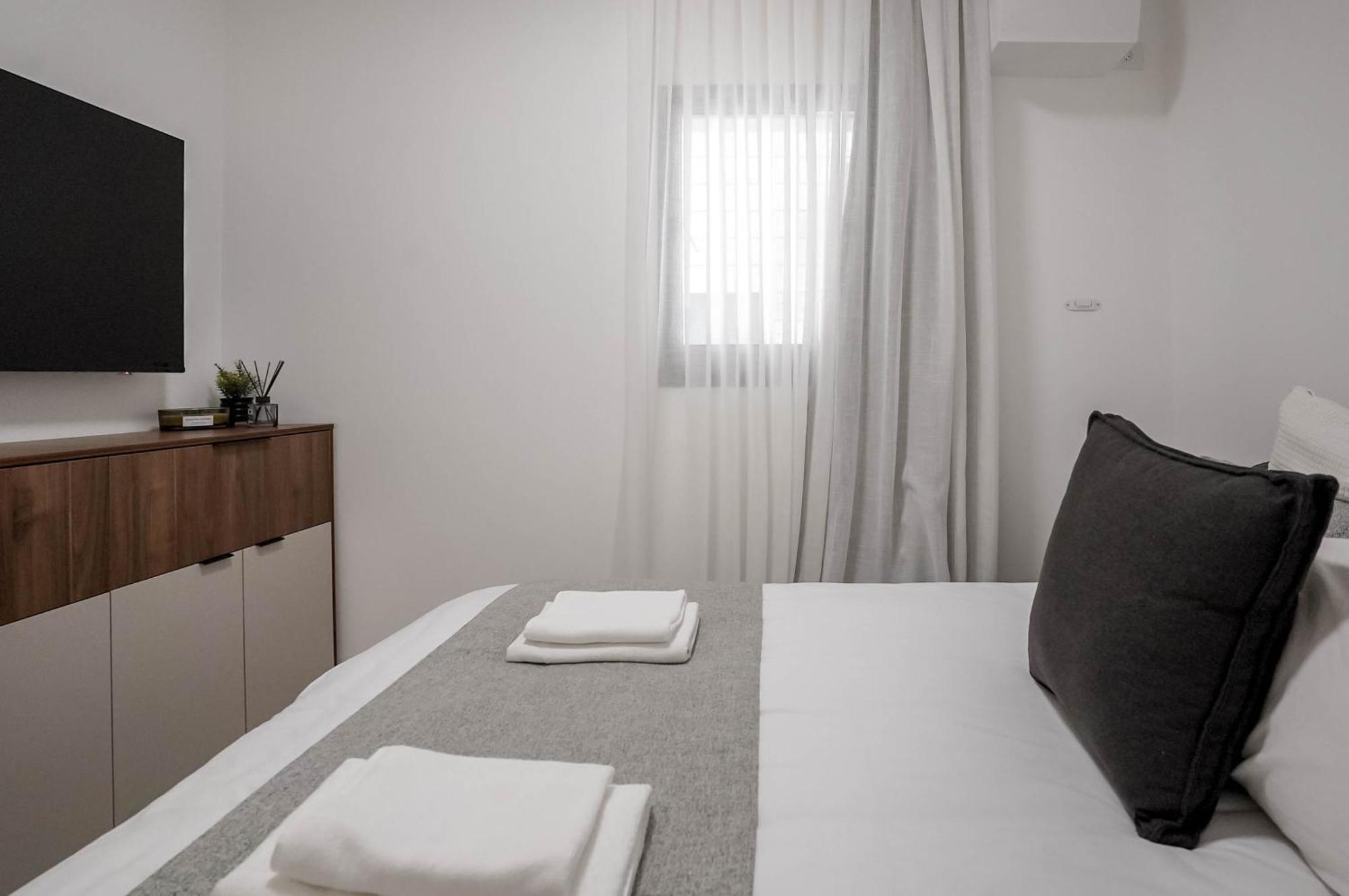 Yalarent New Stylish 3br With Balcony * Eilat