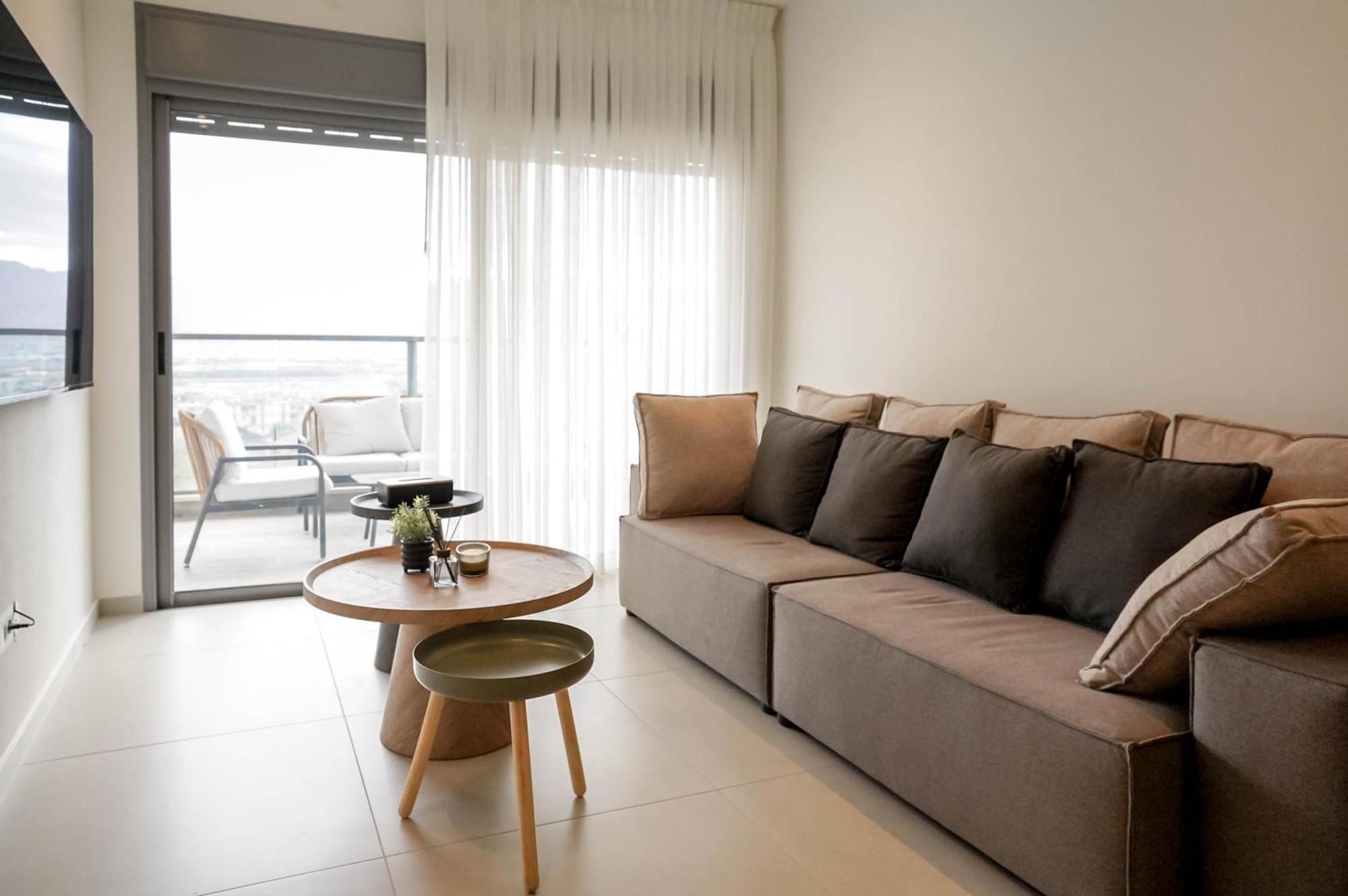 Apartment Yalarent New Stylish 3br With Balcony Eilat